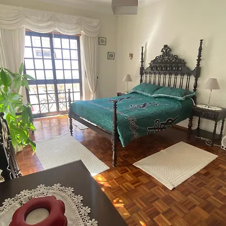 Bed & Breakfast Spray Sitio In Nazare, European Style *